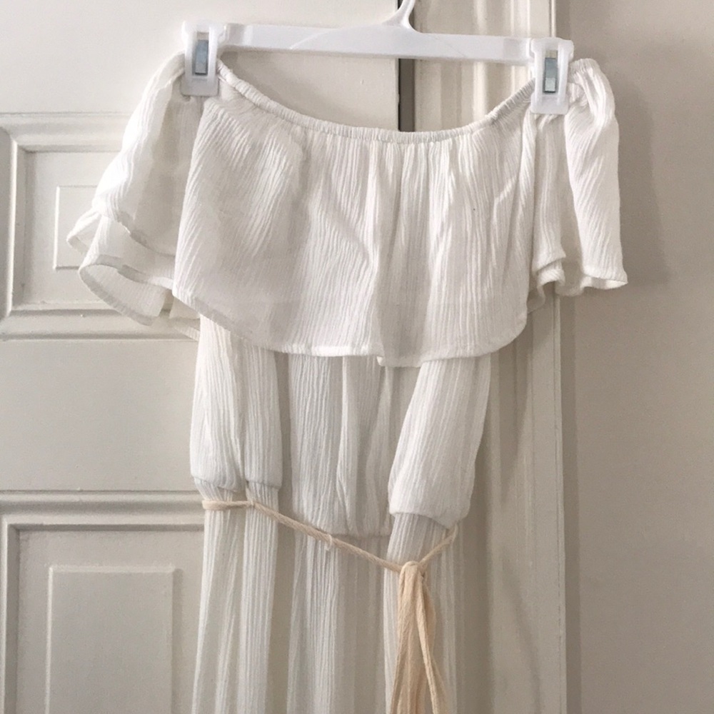 White off shoulder maxi dress